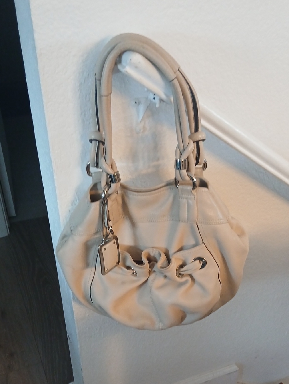 BMAKOWSKY Beige Genuine Leather  Handbag - Women Magnetic Closure Clutch